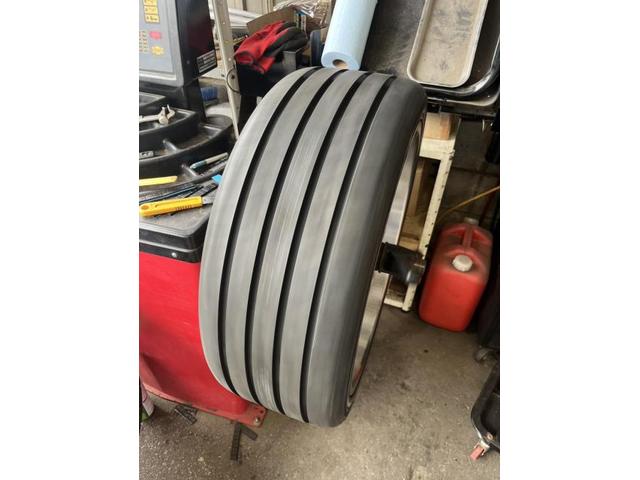 クライスラー クライスラー・300C ホイール・タイヤ交換 タイヤ交換 サマータイヤ 交換 22インチ 22inch お持ち込み 持ち込み大歓迎