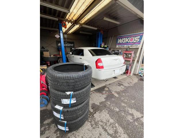 クライスラー クライスラー・300C ホイール・タイヤ交換 タイヤ交換 サマータイヤ 交換 22インチ 22inch お持ち込み 持ち込み大歓迎