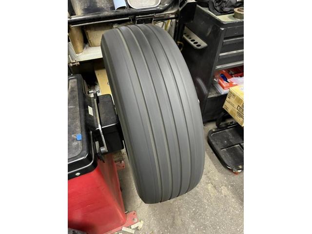 トヨタ　他 トヨタ　ホイール・タイヤ交換　サマータイヤ　交換　お持ち込み　持ち込み大歓迎