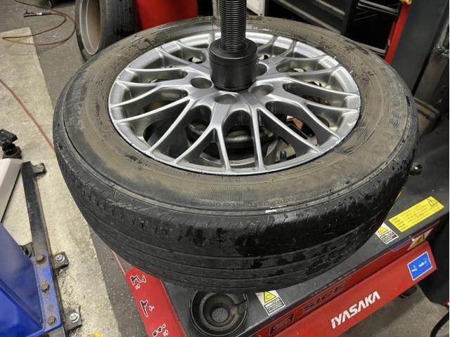 トヨタ　他 トヨタ　ホイール・タイヤ交換　サマータイヤ　交換　お持ち込み　持ち込み大歓迎