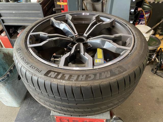 ＢＭＷ　Ｘ３　ホイール・タイヤ交換　サマータイヤ　交換　お持ち込み　持ち込み大歓迎