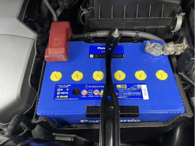 トヨタ　ヴェルファイア　その他電装系取付　バッテリー交換　お持ち込み　持ち込み大歓迎