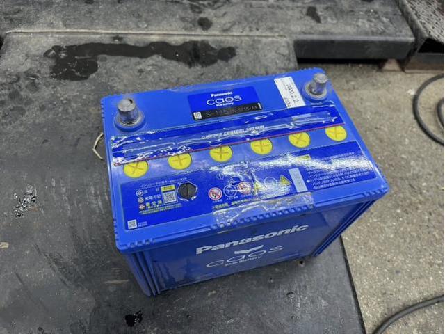 トヨタ　ヴェルファイア　その他電装系取付　バッテリー交換　お持ち込み　持ち込み大歓迎