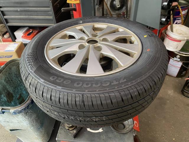 日産　セレナ　ホイール・タイヤ交換　サマータイヤ　交換　お持ち込み　持ち込み大歓迎
