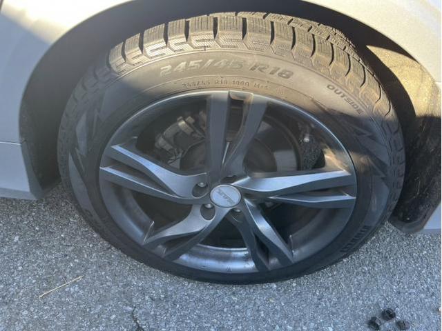 ボルボ　Ｖ９０　ホイール・タイヤ交換　スタッドレスタイヤ　交換　お持ち込み　持ち込み大歓迎