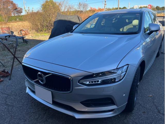 ボルボ　Ｖ９０　ホイール・タイヤ交換　スタッドレスタイヤ　交換　お持ち込み　持ち込み大歓迎