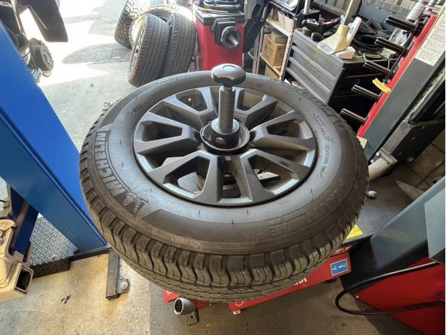 トヨタ　ランドクルーザープラド　ホイール・タイヤ交換　サマータイヤ　交換　組込み　お持ち込み　持ち込み大歓迎