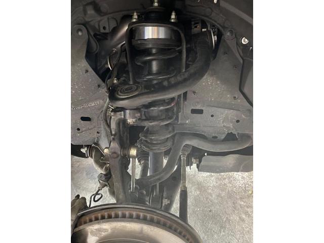 トヨタ　ランドクルーザープラド　外装品・エアロパーツ取付　アップスペーサー　アップサス　アップスペーサー取付　お持ち込み　持ち込み大歓迎