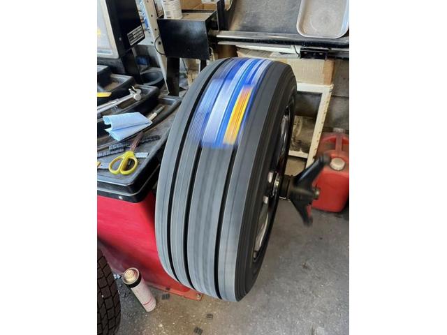 ホンダ　ステップワゴンスパーダ　ホイール・タイヤ交換　スタッドレスタイヤ　交換　お持ち込み　持ち込み大歓迎