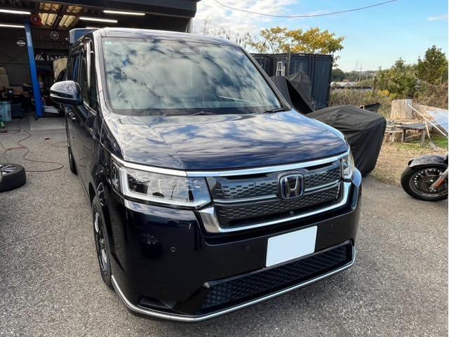 ホンダ　ステップワゴンスパーダ　ホイール・タイヤ交換　スタッドレスタイヤ　交換　お持ち込み　持ち込み大歓迎