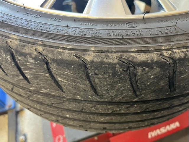 トヨタ　ヴォクシー　ホイール・タイヤ交換　サマータイヤ　交換　組込み　お持ち込み　持ち込み大歓迎