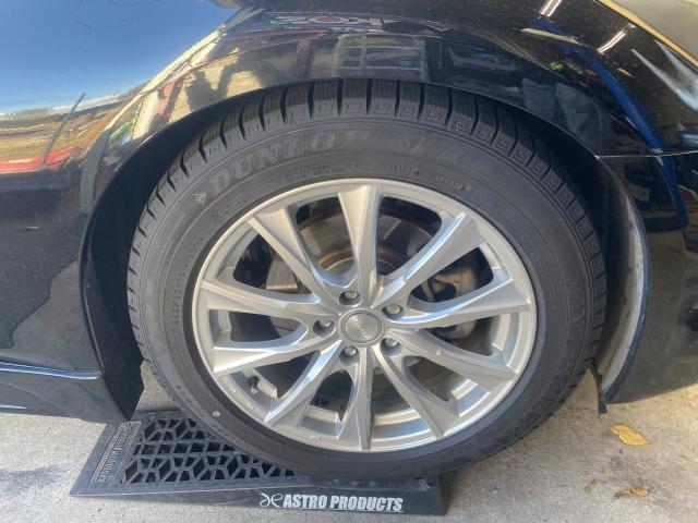 日産　フーガ　ホイール・タイヤ交換　スタッドレスタイヤ　スタッドレス　交換　組込み　ホイール履き替え　お持ち込み　持ち込み大歓迎