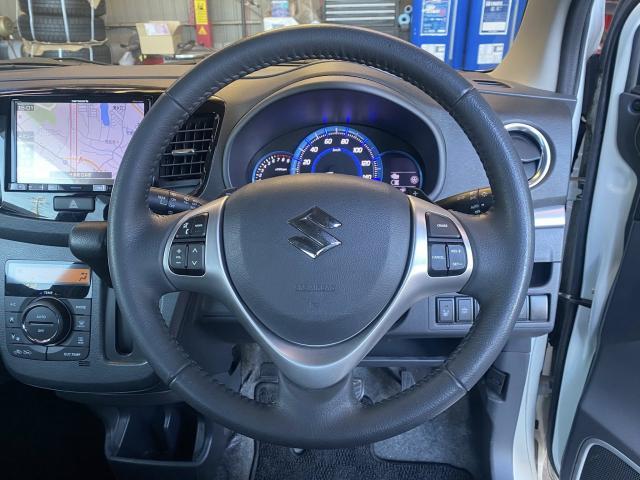 スズキ　ワゴンＲスティングレー　内装品取付　ステアリング交換　ハンドル交換　お持ち込み　持ち込み大歓迎