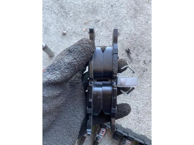 ＢＭＷ　Ｘ１　メンテナンス・日常点検　リアブレーキパッド交換　リアブレーキローター交換　持ち込み大歓迎