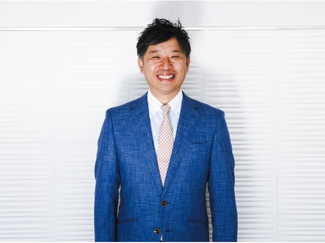スタッフ紹介1