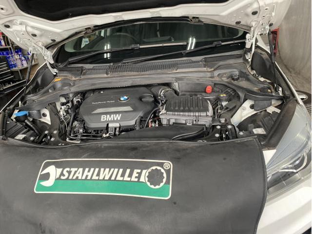 BMW　218d　F45　エンジンオイル交換　オイルフィルター交換　ブレーキフルード交換　バッテリー交換　八千代市