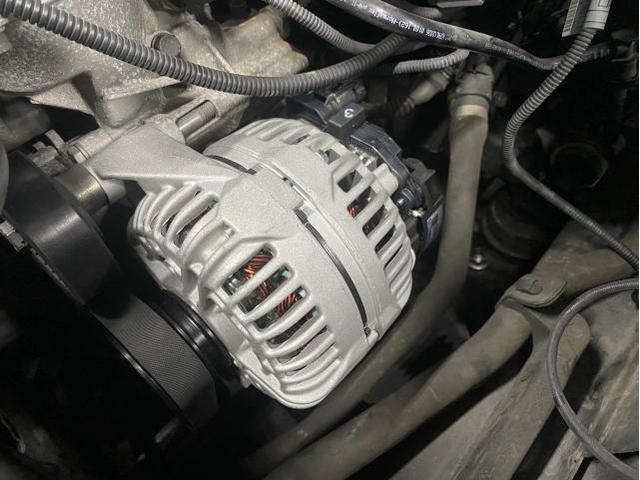 BMW E85 Z4　エンジン不始動　スターターモーター交換　オルタネーター交換　故障診断　DME　ECU故障　八千代市