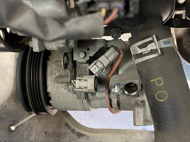 トヨタ カローラフィールダー NZE141G　クーラー修理　故障診断　故障修理　八千代市