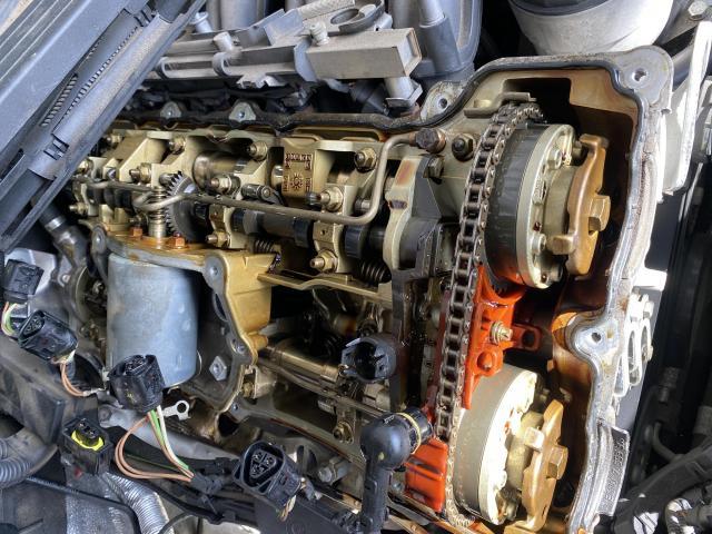 BMW X1 E84  オイル漏れ修理 ヘッドカバーガスケット交換 オイルフィルターハウジング シール交換　故障修理　整備　修理　八千代市
