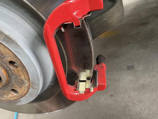 メルセデス・ベンツ　GL550  X166 ブレーキパッド交換　エンジンオイル交換　タイヤローテーション　修理　整備　コンピューター診断　八千代市