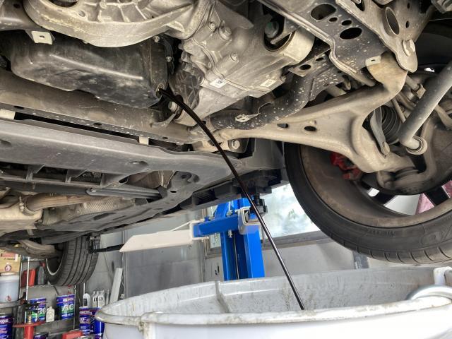 メルセデス・ベンツ　GL550  X166 ブレーキパッド交換　エンジンオイル交換　タイヤローテーション　修理　整備　コンピューター診断　八千代市