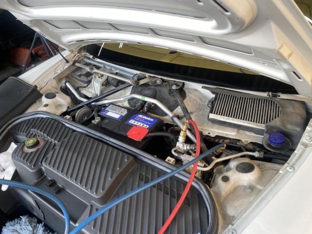 ポルシェ 911 996 カレラ4S　エアコンフラップ対策  スポンジ　対策品装着　温度調整フラップ　修理　整備　コンピューター診断　車検　八千代市