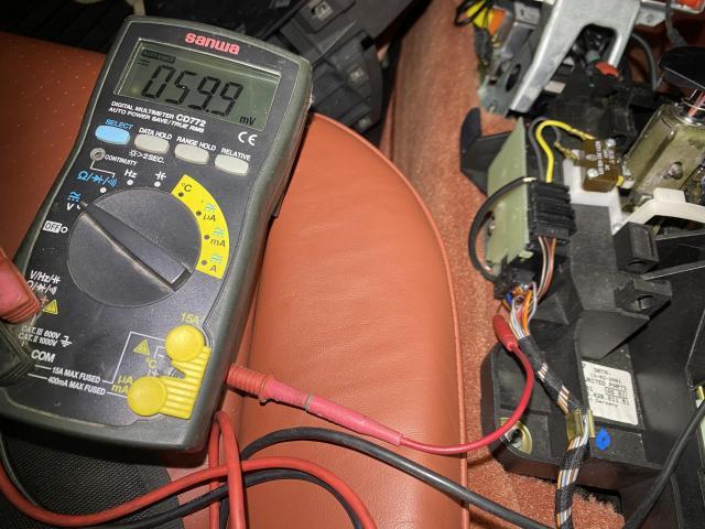 ポルシェ 911ターボ 996　バックランプ不点灯　故障診断　ユニット修理　基板修理　バックランプ点灯しない　故障修理　コンピューター診断　車検　修理　整備　八千代市