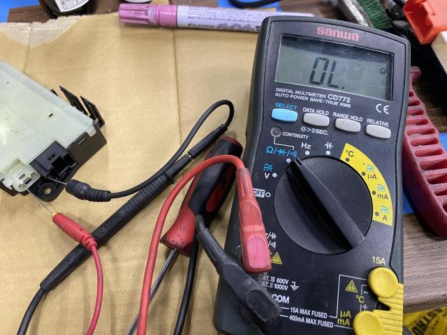 ポルシェ 911ターボ 996　バックランプ不点灯　故障診断　ユニット修理　基板修理　バックランプ点灯しない　故障修理　コンピューター診断　車検　修理　整備　八千代市