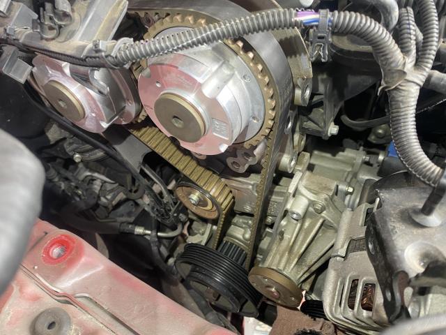 ボルボ V60  タイミングベルト交換　ドライブベルト交換　メンテナンス　故障修理　整備　車検　八千代市