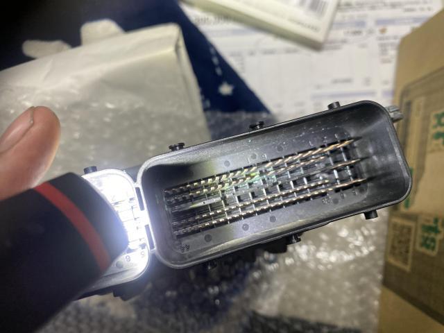 ＢＭＷ ３シリーズ E90 E91　MSD81　DMEコントロールユニット 中古クローン作製 DMEクローン　コンチネンタル　シーメンス　エンジンコントロールユニット　中古再利用　　八千代市