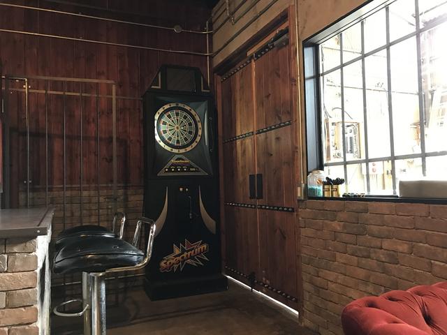 ダーツ・ビリヤード・テーブルゲームなどインテリアにもこだわりました！