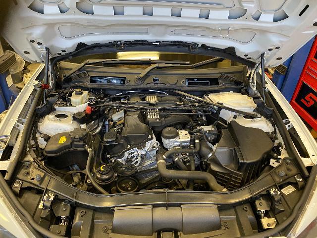 BMW E84 X1 エンジン不調修理　エキセントリックシャフトセンサー　バルブトロニックモーター交換