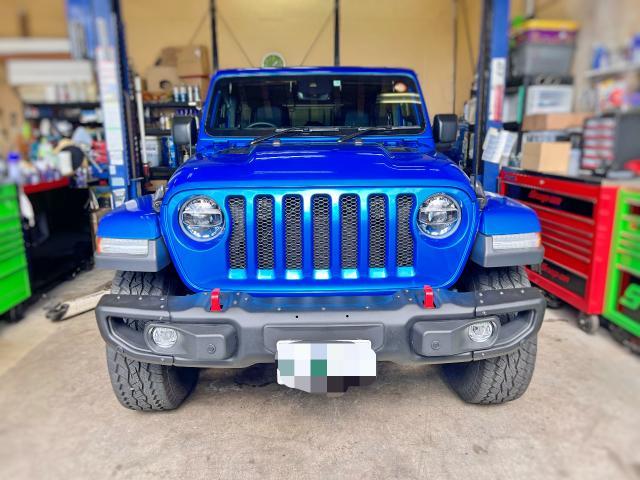 JEEP JLラングラー サハラ 特別限定車 前後バンパー交換