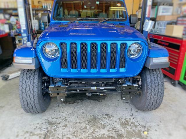 JEEP JLラングラー サハラ 特別限定車 前後バンパー交換