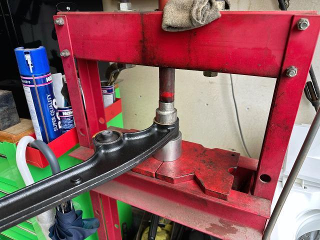 スズキ JB74ジムニーシエラ 新車 リフトアップ 東京都町田市