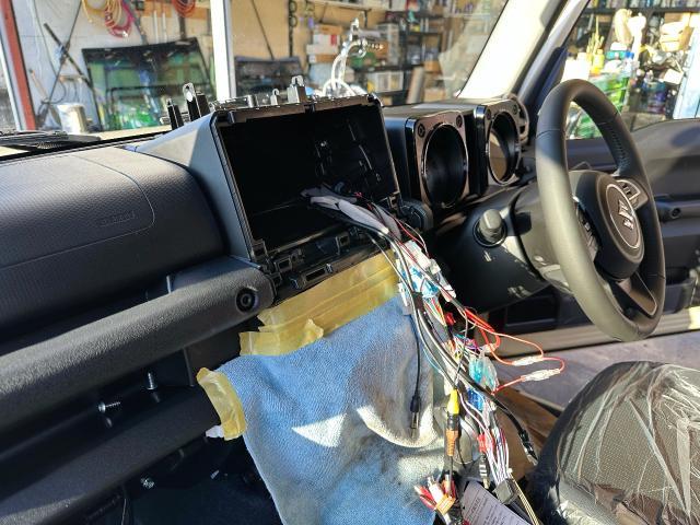 スズキ JB64 ジムニー 5型 新車 ディスプレイオーディオ バックカメラ等取付