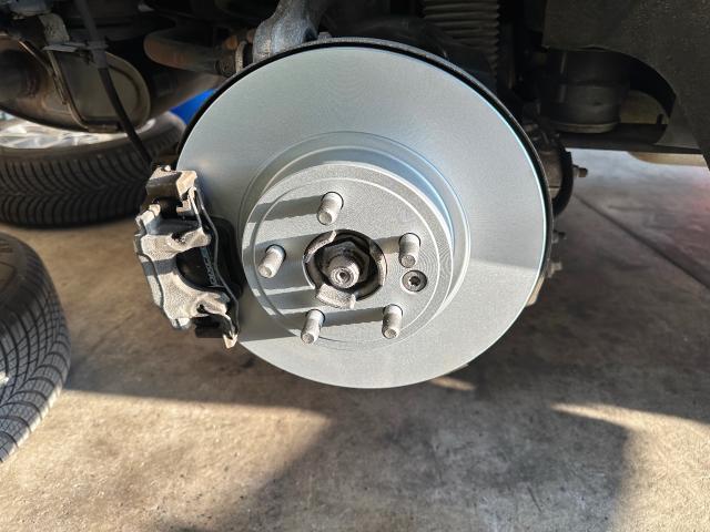 ランドローバー L550 ディスカバリースポーツ ブレーキ整備 東京都町田市