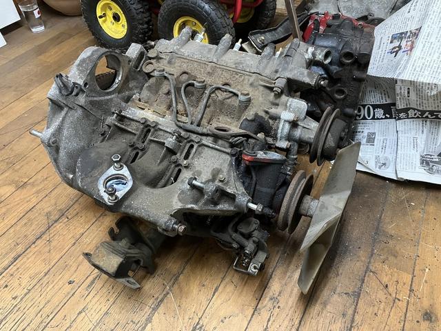 ＳＪ１０エンジン。しっかりメンテします。