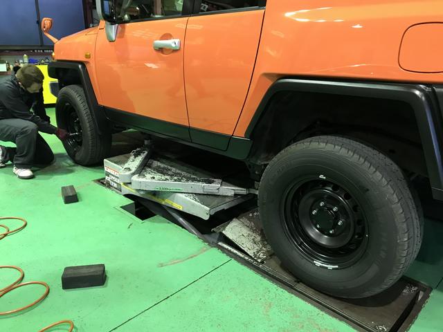 FJクルーザー　タイヤ交換　265/70R17