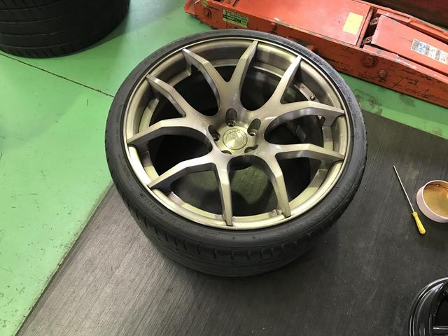 ベンツ　SL55　タイヤ交換　305/25ZR20