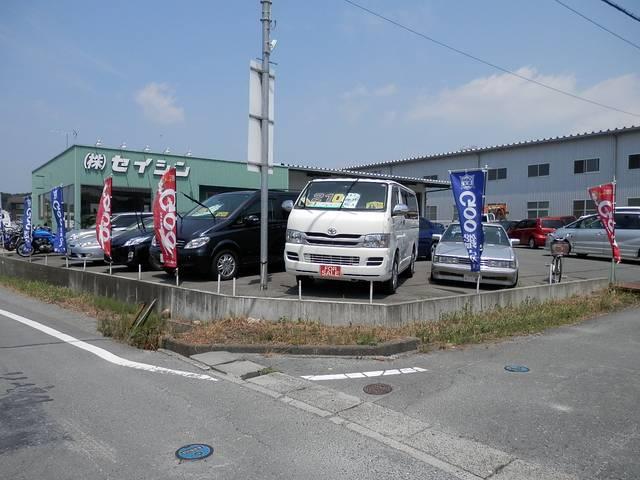 厳選した良質な中古車も随時展示中！！