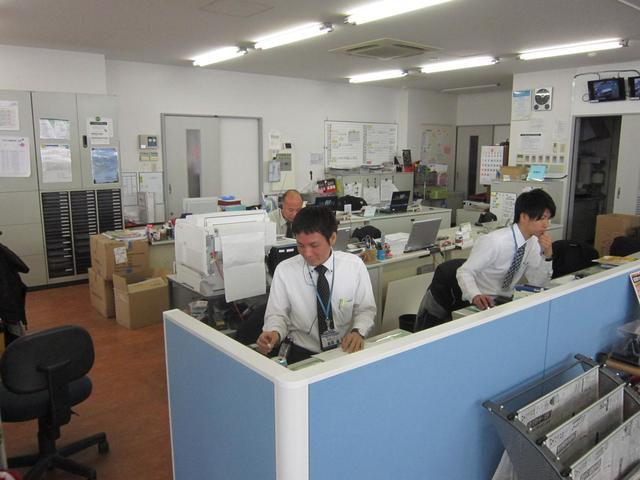 静岡マツダ 東静岡駅前店(6枚目)