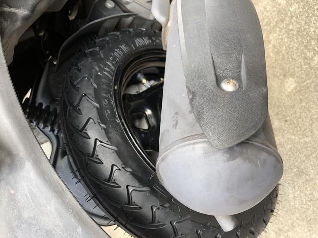 タイヤ持込み　原付バイク　タイヤ交換