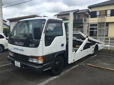 自社積載車も完備です！