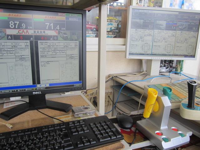 車の買換時、ほしい車が見つからな時は、アドバイスしながら、ご希望のお車を全国各地から探しています。