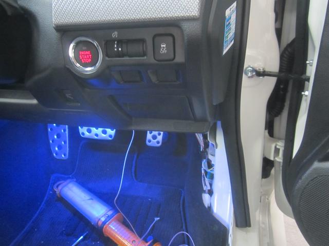 レヴォーグ　助手席リバース連動ドアミラー下降装置取付　島田市のトータルカーサービス