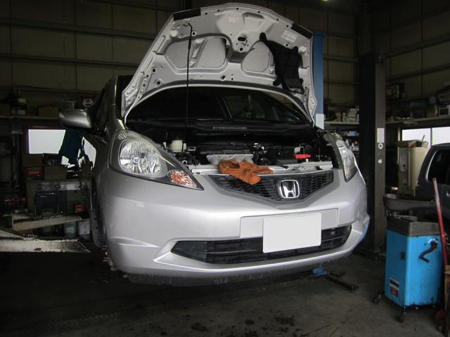 フィット　車検整備　島田市のトータルカーサービス