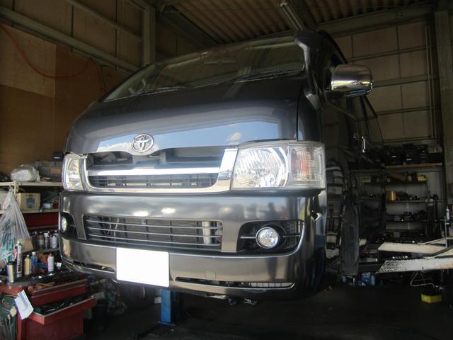 ハイエースバン　車検整備　島田市のトータルカーサービス