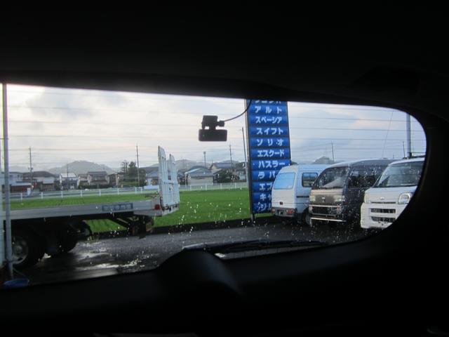 ホンダ　オデッセイ　フリップダウンモニター　前後ドラレコ　レーダー取付
島田市のトータルカーサービス