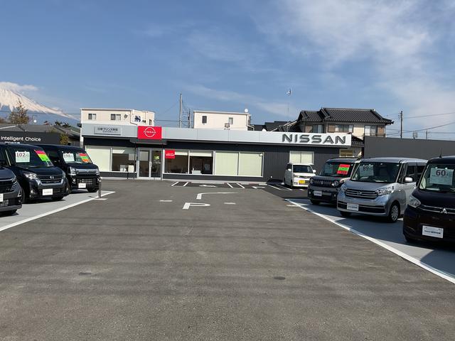 日産プリンス静岡販売　伝法中古車センター(2枚目)